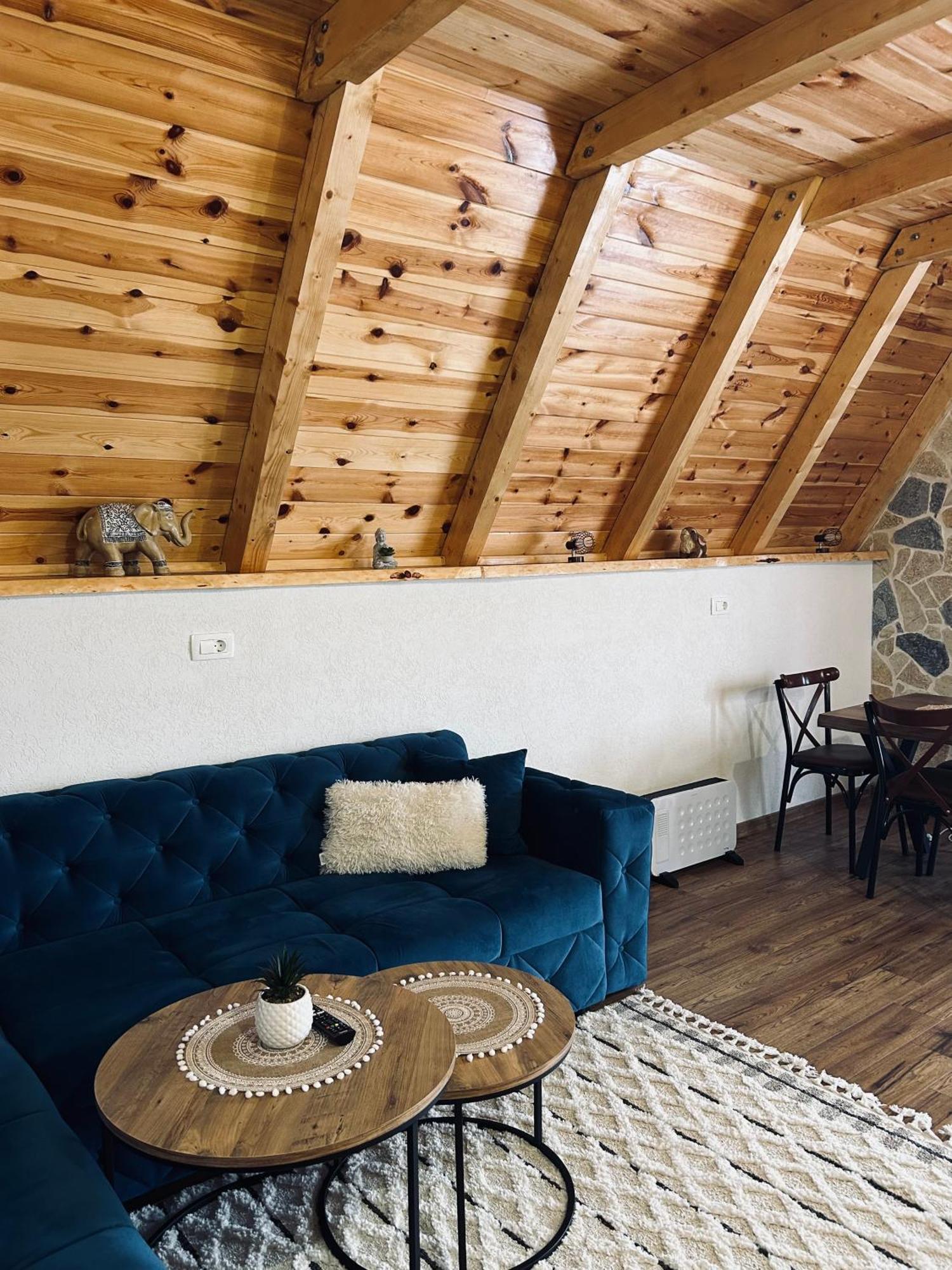 Nomad Lodge Zminica Žabljak Exterior foto
