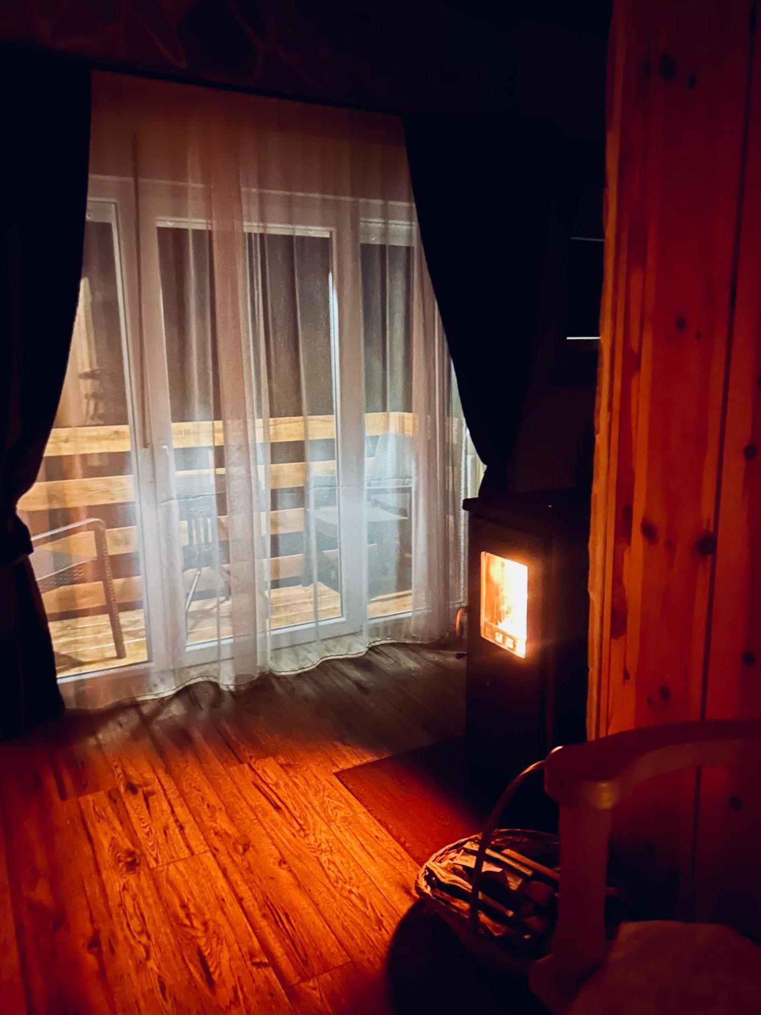 Nomad Lodge Zminica Žabljak Exterior foto