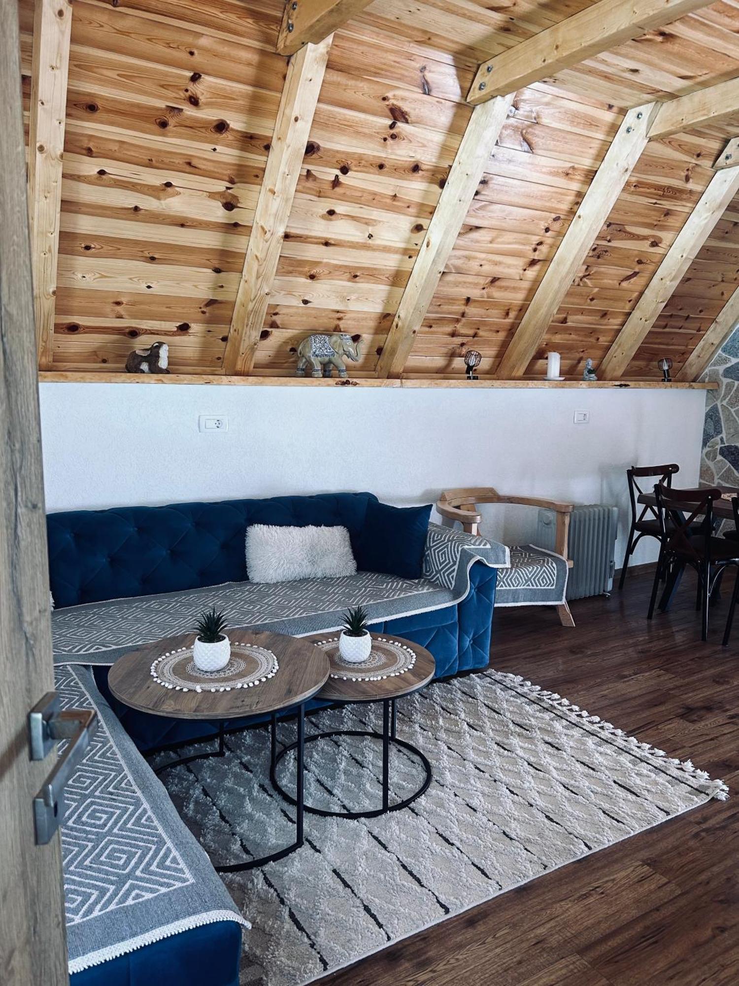 Nomad Lodge Zminica Žabljak Exterior foto